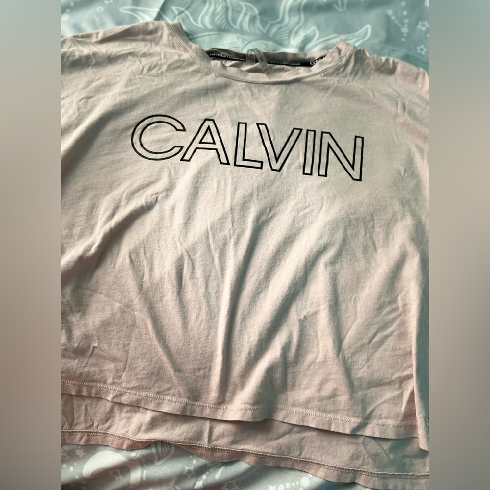 Calvin Klein Cropped Tee